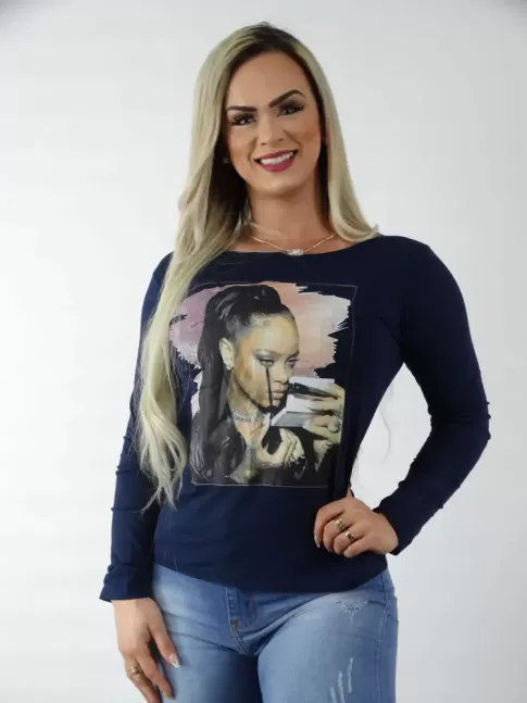 Blusa Manga Longa Gola Canoa em Viscolycra Azul Marinho Estampada [2209080]